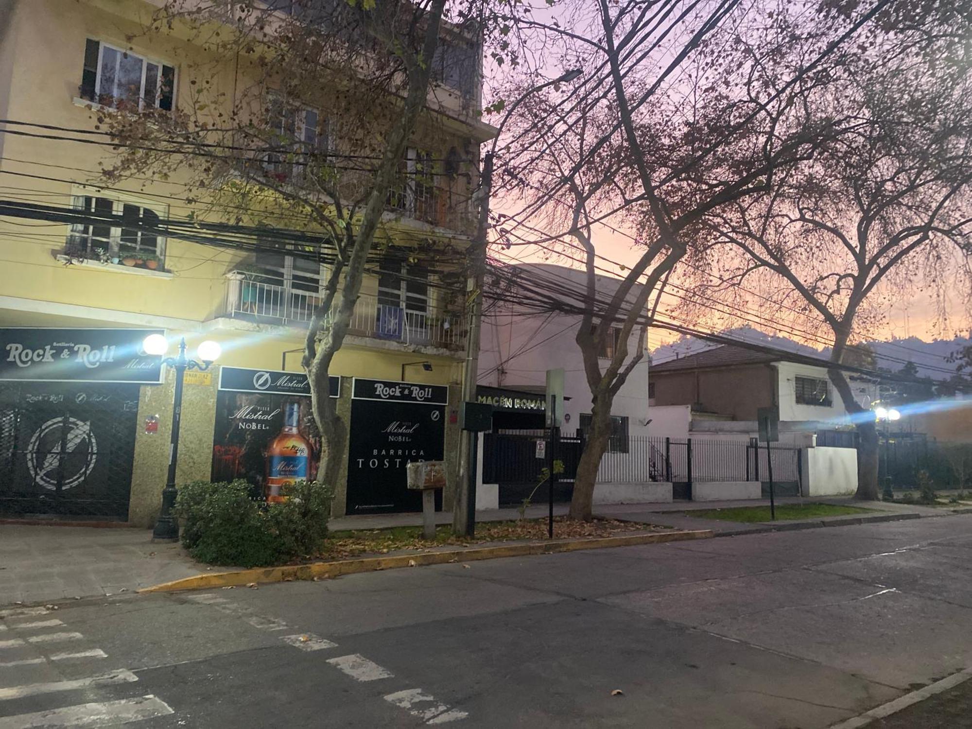 Departamento En Providencia Casa Roman Сантьяго Экстерьер фото