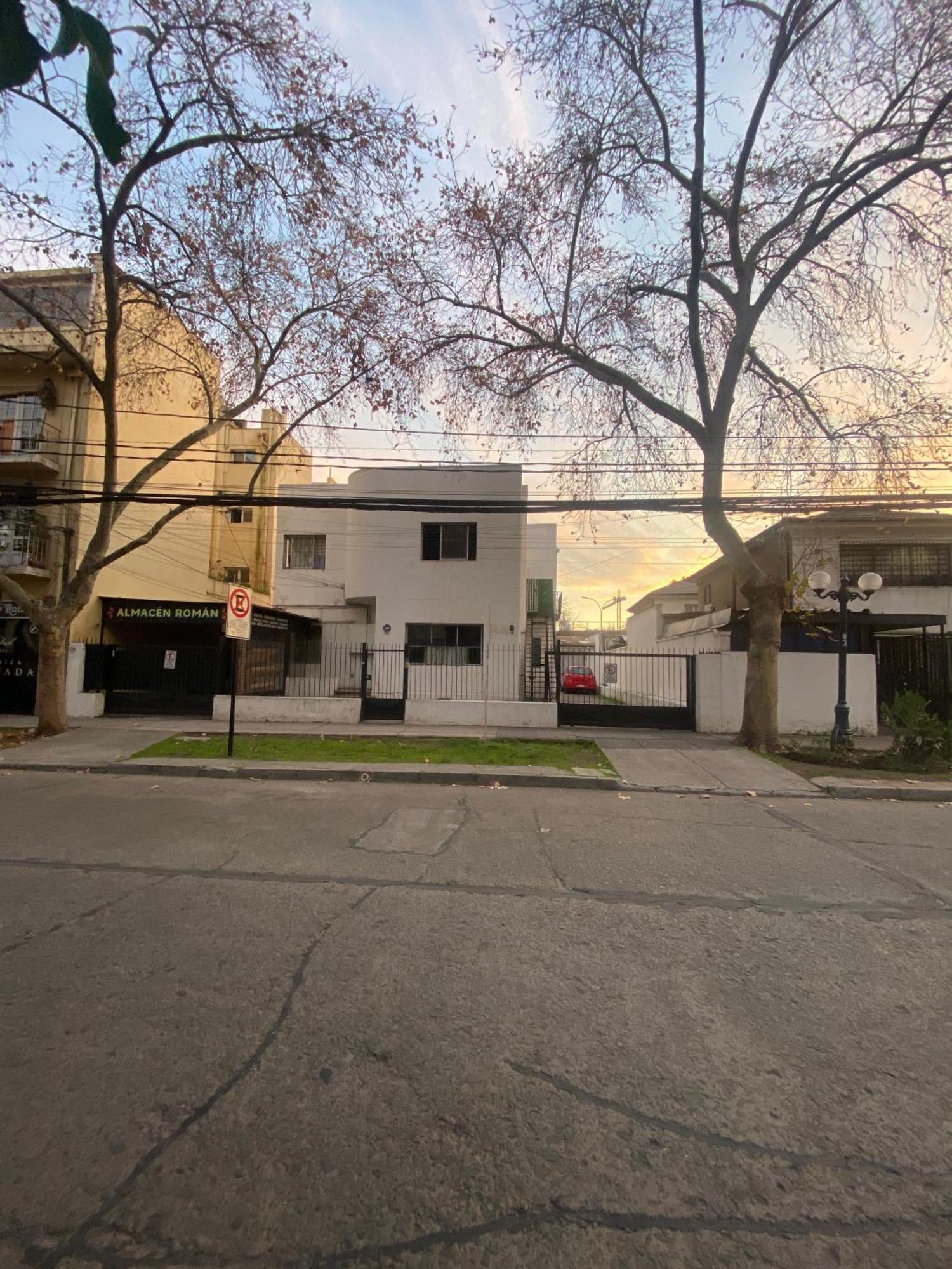 Departamento En Providencia Casa Roman Сантьяго Экстерьер фото